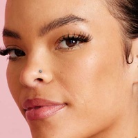 Surgical Steel Pigtail Nose Stud - Plain Lily Flower - 4mm
