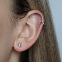 Titanium - Arrow - Cubic Zirconia - Threadless Labret